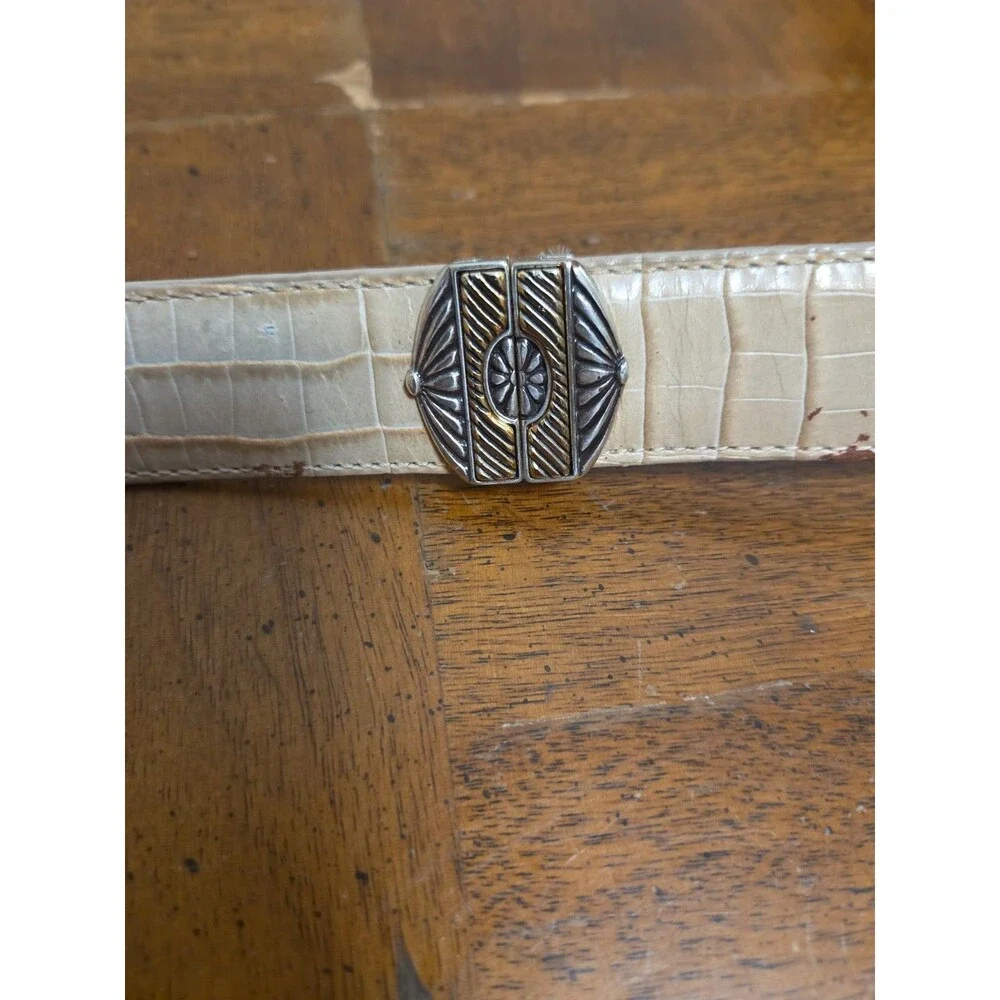 Brighton Reversible Belt Conchos Beige Tan Camel Size Medium 30 B40142